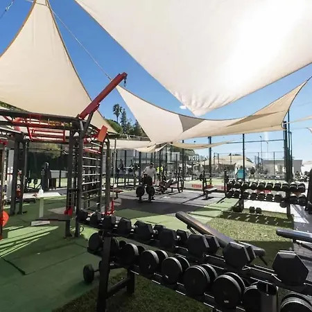 Διαμέρισμα Hills Luxury Εστεπόνα